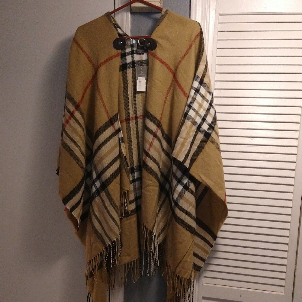 Fraas Fringed Shawl- NEW!